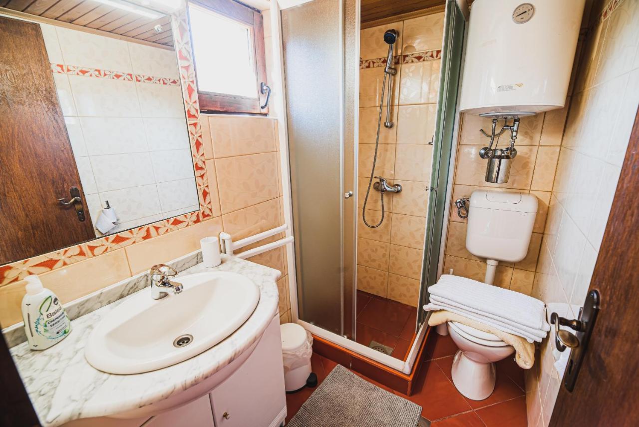 Wooden Cabin Zurej With Hot Tub Bukovje v Babni Gori Exterior foto
