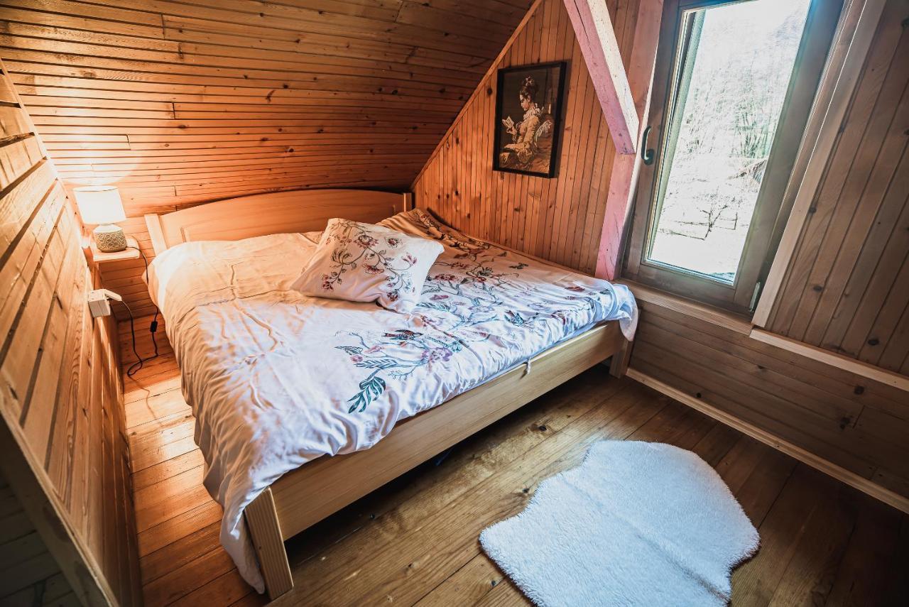 Wooden Cabin Zurej With Hot Tub Bukovje v Babni Gori Exterior foto